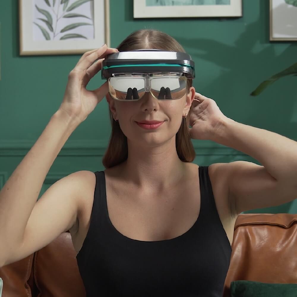 The Windows/Android cross-platform device has a huge 90-degree field of view